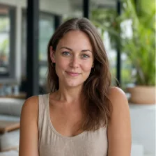 Phoebe Langley