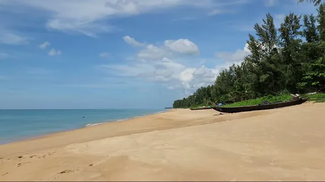 Mai Khao Beach